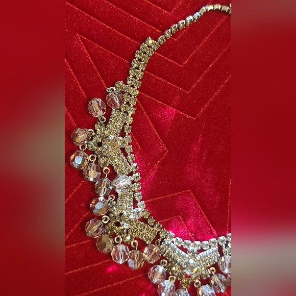 Price drop $160 Vtg. Rhinestone and crystal necklace - Picture 8 of 8